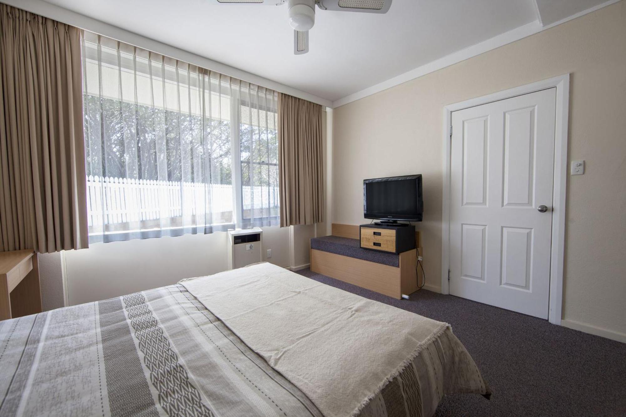 Redhill Cooma Motor Inn Exterior foto