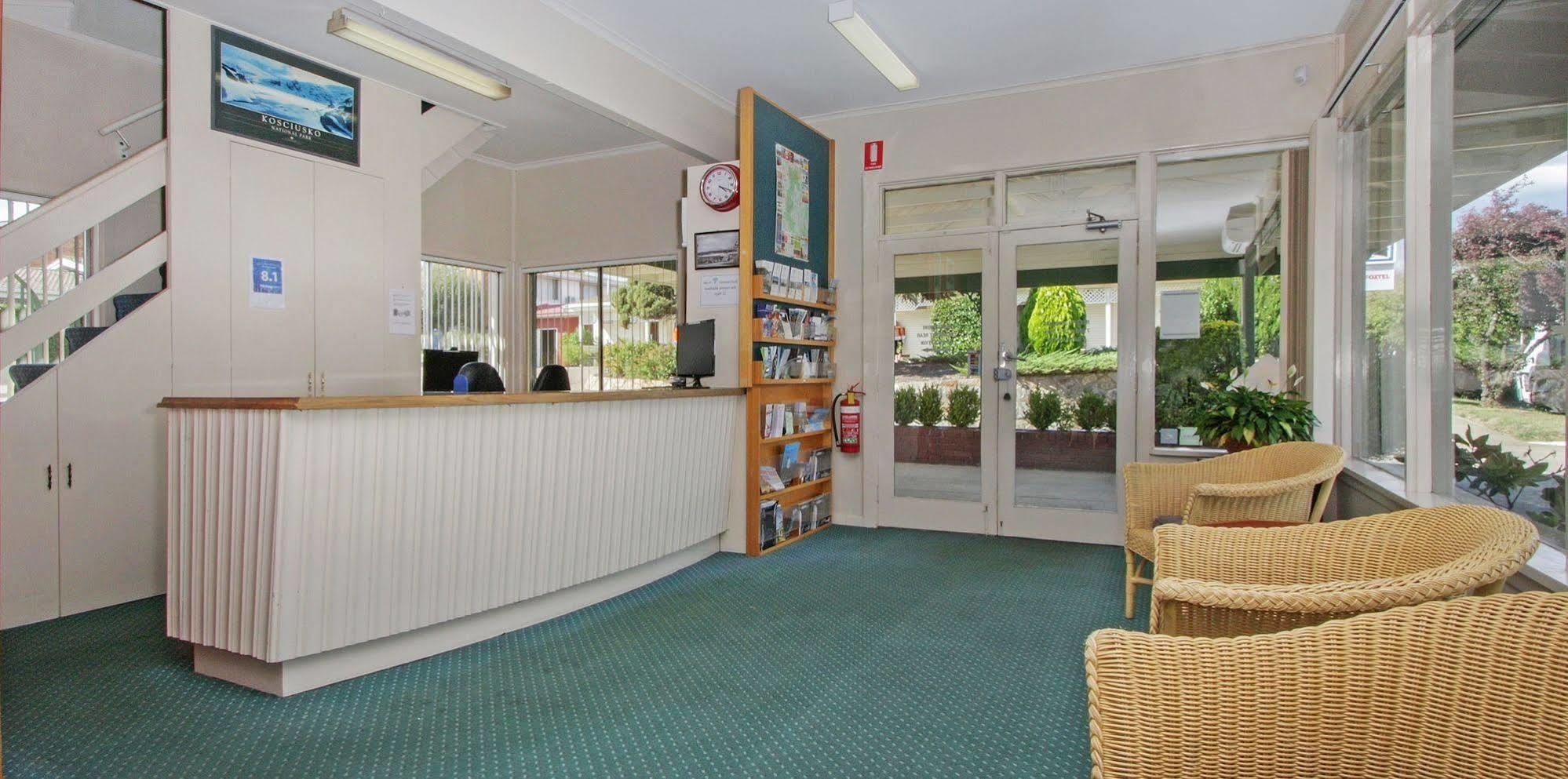 Redhill Cooma Motor Inn Exterior foto